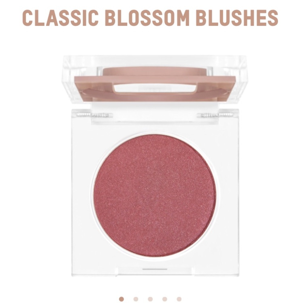 ⭐️⭐️⭐️KKW BEAUTY— KARMA ⭐️⭐️⭐️